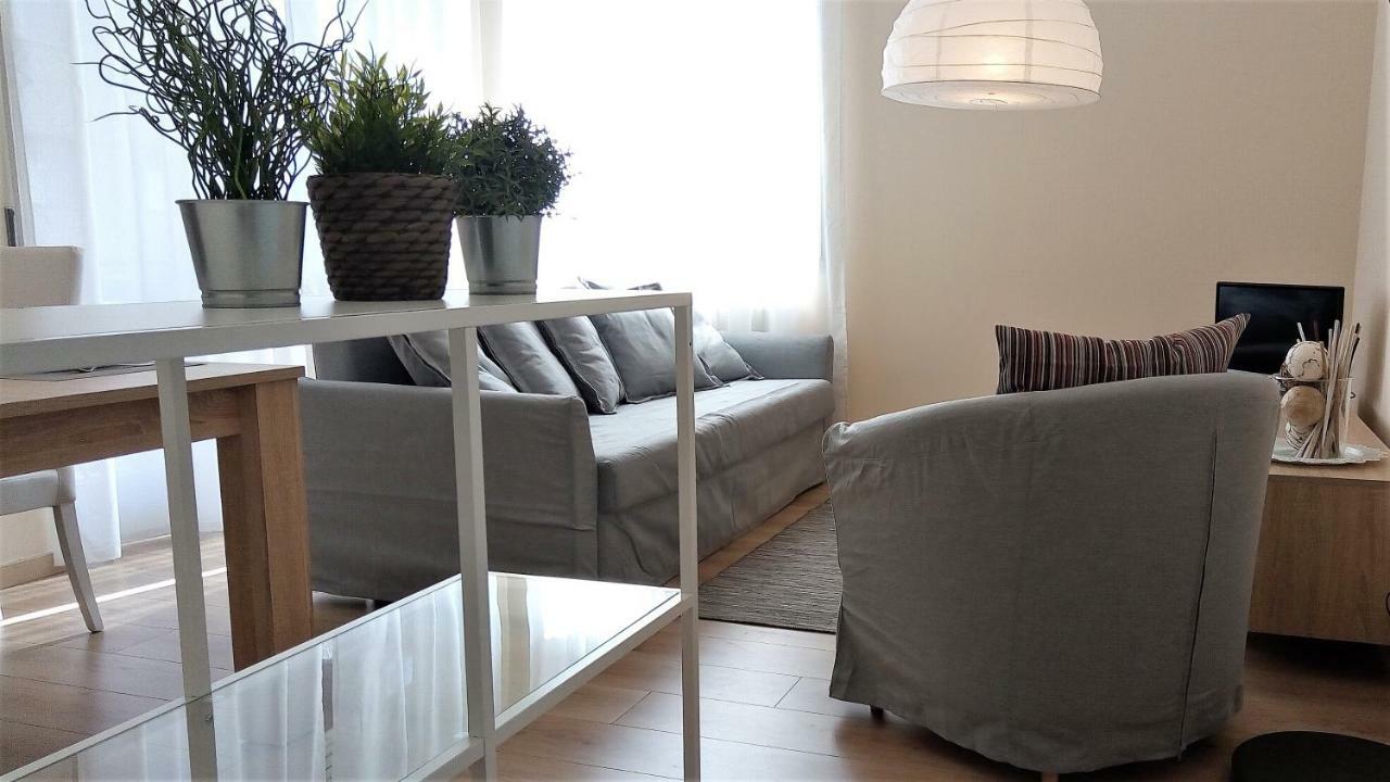 Lovely, Charming And Quiet In The Centre Air Conditioned And Free Private Garage Como