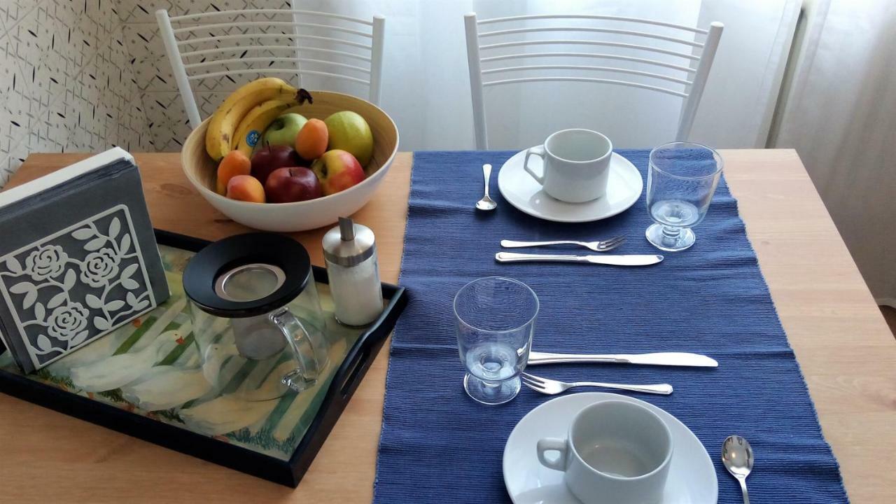 Lovely, Charming And Quiet In The Centre Air Conditioned And Free Private Garage Como