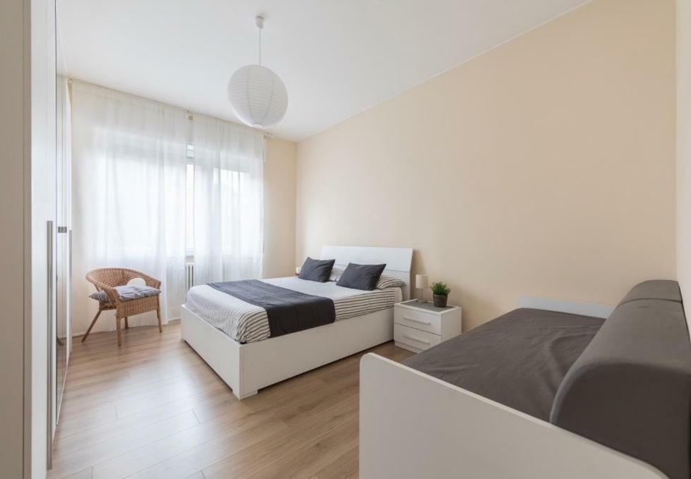 Lovely, Charming And Quiet In The Centre Air Conditioned And Free Private Garage Como